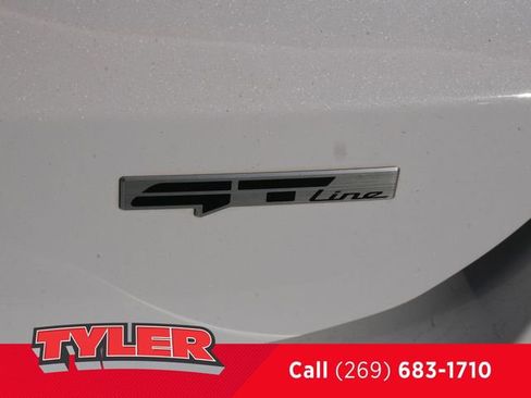 Used 2023 Kia K5 GT-Line image 15