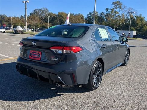 Certified 2023 Toyota Corolla SE image 4