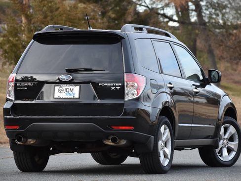 Used 2010 Subaru Forester 2.5XT Premium w/ Popular Equipment Group 1B image 5