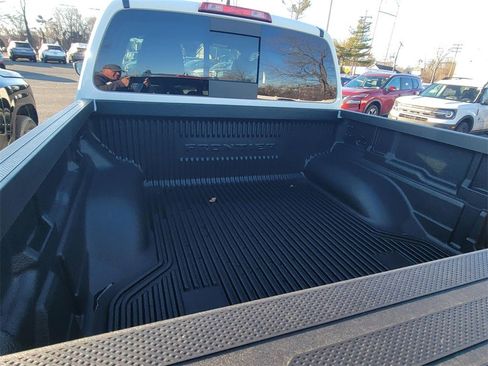 New 2026 Nissan Frontier SV image 6