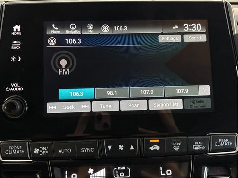 Used 2024 Honda Odyssey Touring image 43