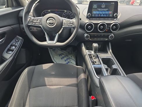 Used 2024 Nissan Sentra SV FWD image 20