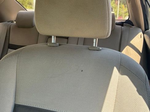 Used 2014 Toyota Camry LE FWD image 5