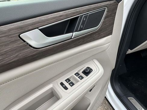 New 2026 Volkswagen Atlas SEL AWD/4WD image 13