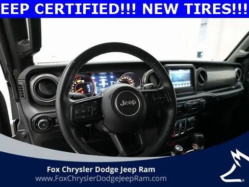 Certified 2022 Jeep Wrangler Sport S image 4