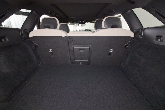 Certified 2026 Volvo XC60 B5 Plus AWD/4WD image 23