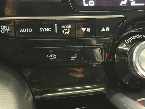 Used 2023 Acura MDX SH-AWD image 28