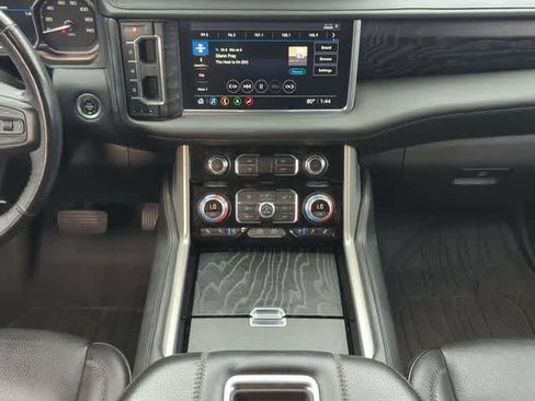 Used 2021 GMC Yukon XL Denali w/ Denali Premium Package AWD/4WD image 31