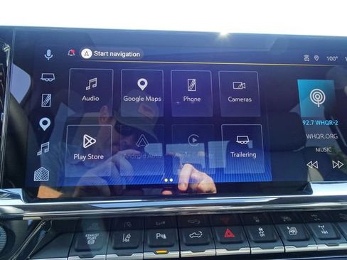 Used 2025 Chevrolet Silverado 2500 ZR2 w/ Technology Package AWD/4WD image 24