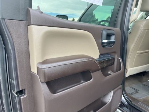 Used 2016 GMC Sierra 2500 Denali w/ Duramax Plus Package image 17