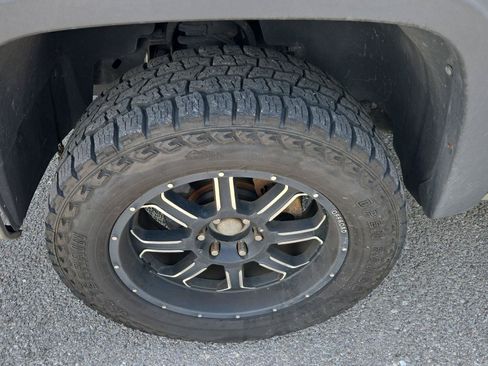 Used 2011 Chevrolet Silverado 1500 LS AWD/4WD image 12