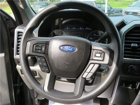Used 2018 Ford F250 XLT image 9