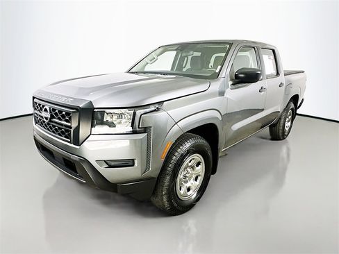 Used 2022 Nissan Frontier S w/ Technology Package image 3