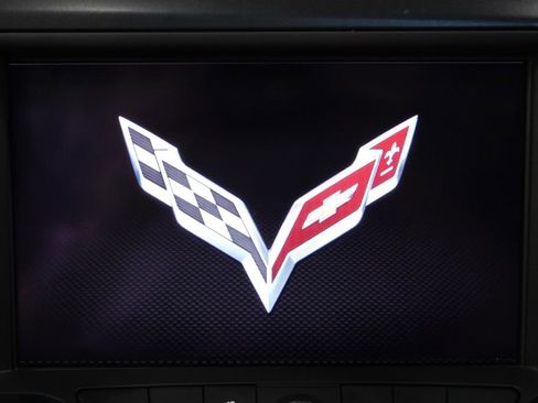 Used 2017 Chevrolet Corvette Stingray Coupe RWD image 19