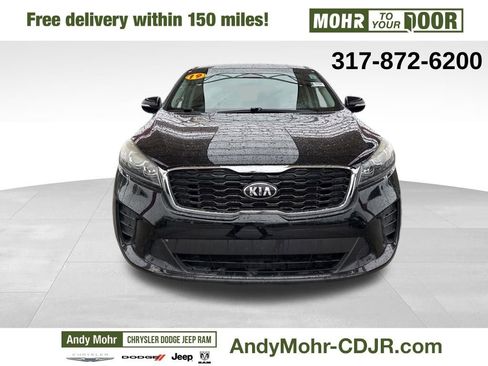 Used 2019 Kia Sorento LX image 2