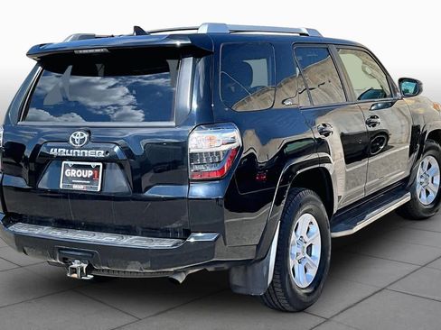 Used 2016 Toyota 4Runner SR5 RWD image 7