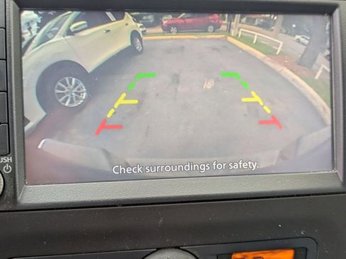 Used 2020 Nissan Frontier SV RWD image 14