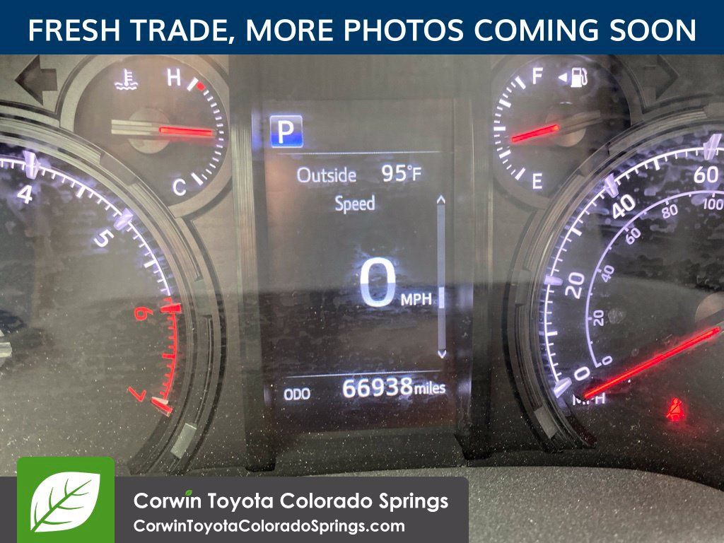 Used 2021 Toyota 4Runner SR5 Premium w/ Moonroof Package AWD/4WD image 13