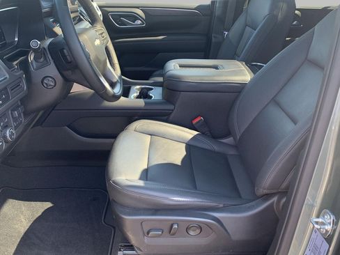 Used 2024 Chevrolet Tahoe LT w/ LT Signature Package AWD/4WD image 18