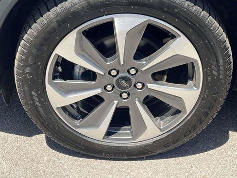 Used 2024 Ford Escape Platinum AWD/4WD image 14
