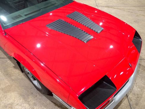 Used 1987 Chevrolet Camaro Z28 image 18