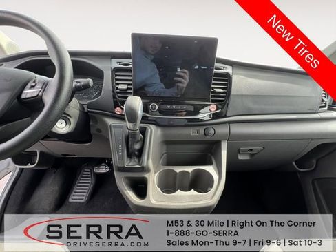 Used 2024 Ford Transit 350 XLT RWD image 11