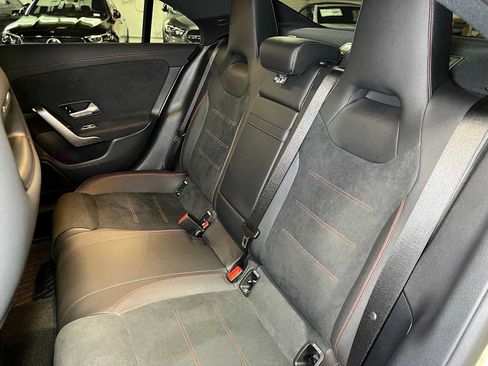 Used 2023 Mercedes-Benz CLA 250 4MATIC image 19