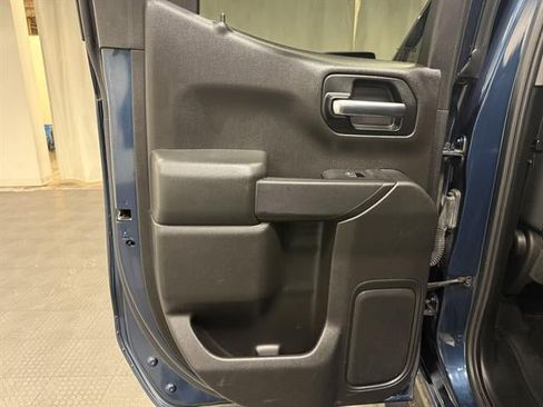 Used 2019 Chevrolet Silverado 1500 Custom Trail Boss w/ Infotainment Package image 21