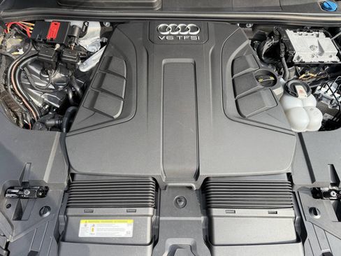 Used 2017 Audi Q7 3.0T Prestige AWD/4WD image 17