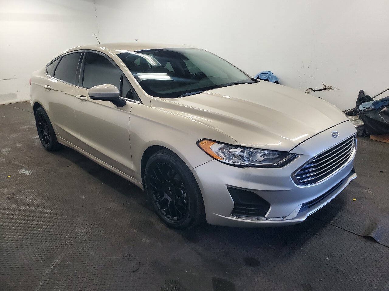 Used 2019 Ford Fusion S FWD image 3