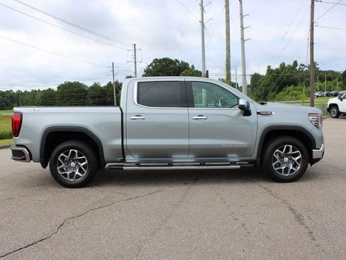 New 2026 GMC Sierra 1500 SLT w/ SLT Premium Plus Package AWD/4WD image 18