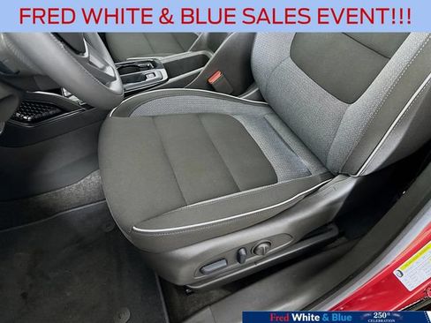 Used 2023 Chevrolet TrailBlazer LT w/ Convenience Package FWD image 17