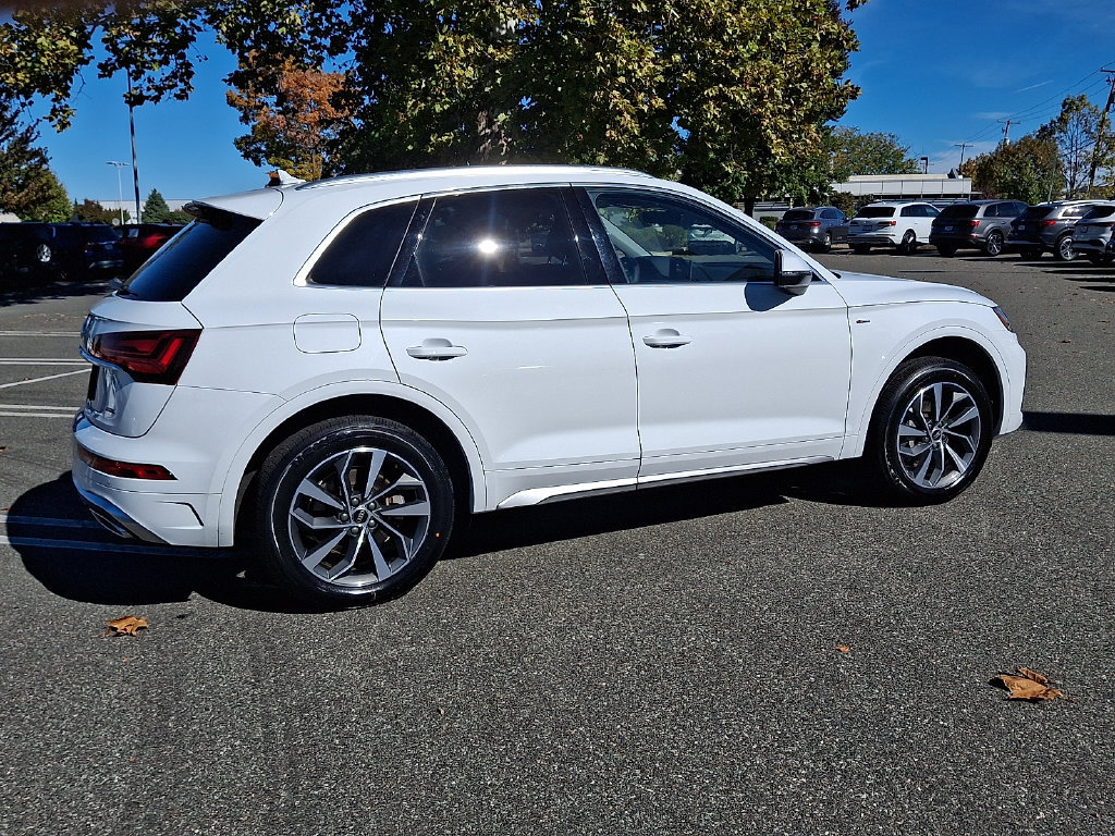 Certified 2023 Audi Q5 2.0T Premium Plus AWD/4WD image 8