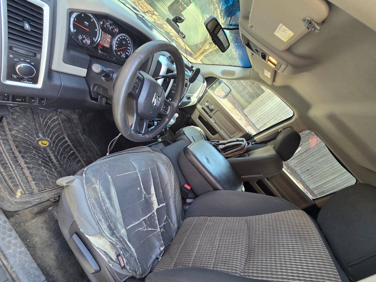 Used 2012 RAM 2500 SLT w/ HD Snow Plow Prep Group AWD/4WD image 13