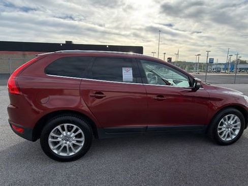 Used 2010 Volvo XC60 T6 AWD/4WD image 6