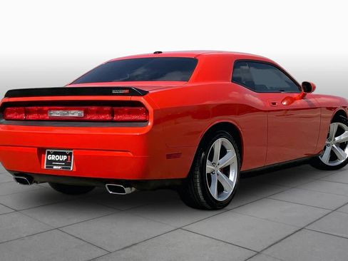 Used 2009 Dodge Challenger SRT8 w/ SRT Option Group II RWD image 12
