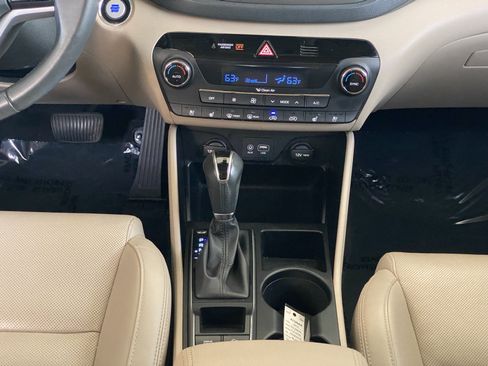 Used 2017 Hyundai Tucson Limited w/ Limited Ultimate Package 03 AWD/4WD image 8