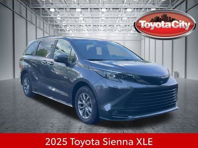 Certified 2025 Toyota Sienna XLE