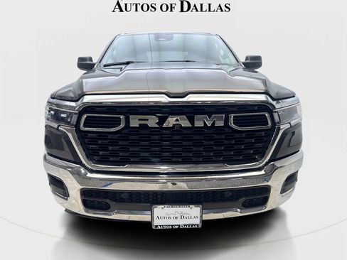 Used 2025 RAM 1500 Big Horn AWD/4WD image 3
