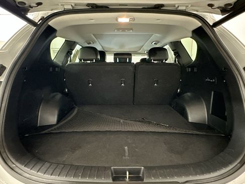 Used 2023 Hyundai Santa Fe SEL Premium image 31