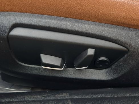 Used 2015 BMW 535i Sedan image 11