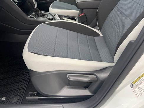 New 2026 Volkswagen Taos S image 13