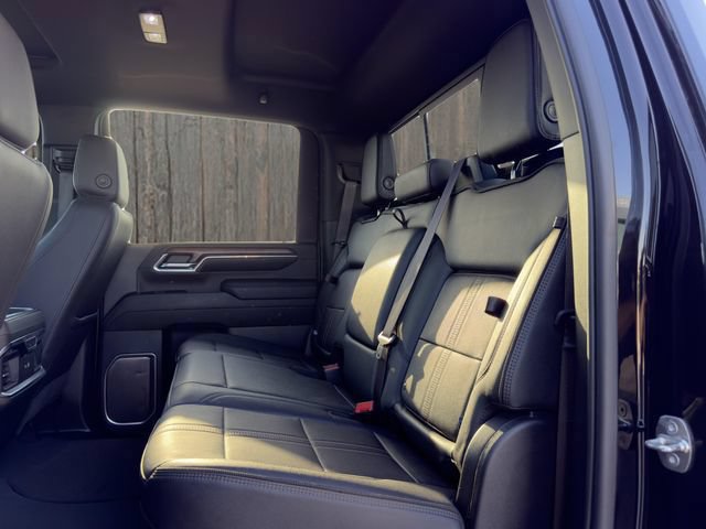 Used 2024 Chevrolet Silverado 2500 High Country w/ High Country Premium Package AWD/4WD image 52