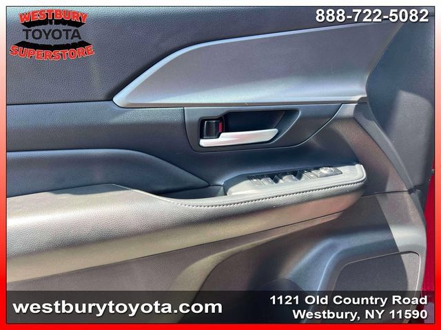 Certified 2026 Toyota Grand Highlander AWD image 24
