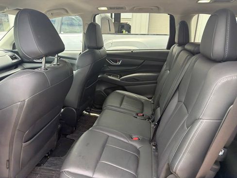 Used 2023 Subaru Ascent Limited AWD/4WD image 14