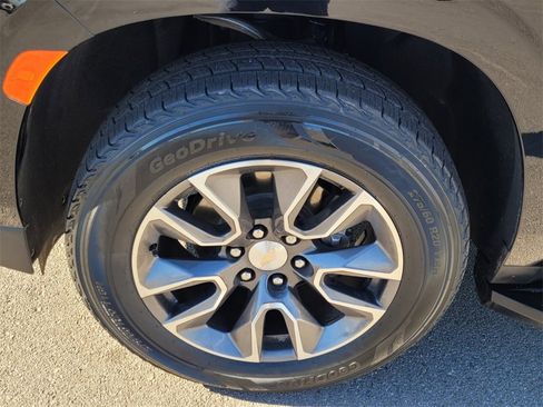 Used 2024 Chevrolet Tahoe LS w/ Driver Alert Package image 15