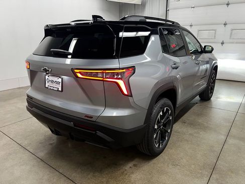 New 2026 Chevrolet Equinox RS image 3