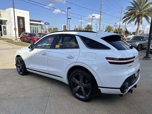 Used 2025 Genesis GV70 3.5T Sport w/ Sport Advanced Package image 6