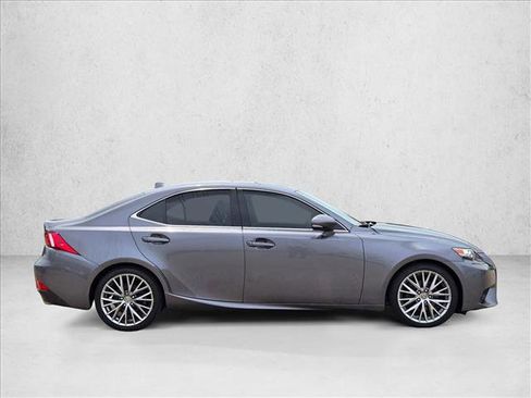 Used 2015 Lexus IS 250 RWD image 4
