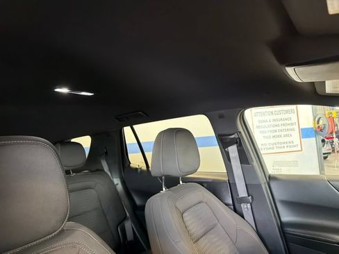 Used 2026 Chevrolet Equinox LT AWD/4WD image 33